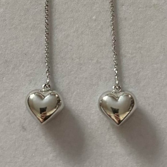 925 Sterling Silver Dangly Dainty Chain with Puffy Heart Charm Earrings - Picture 4 of 6